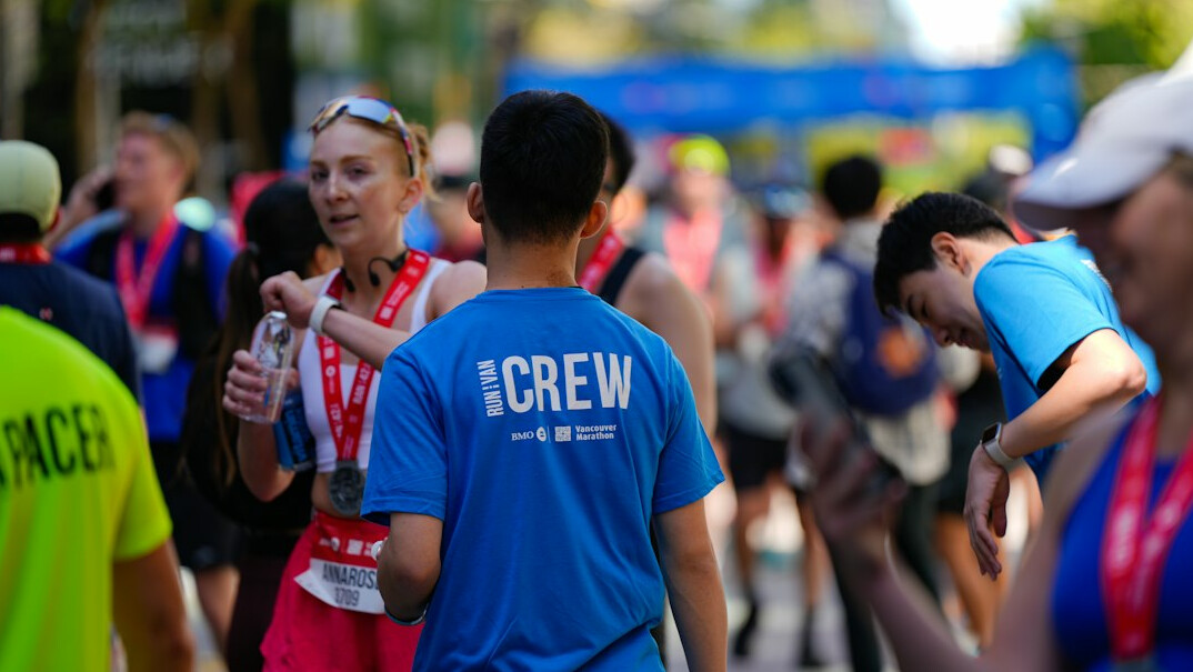 volunteers helping community